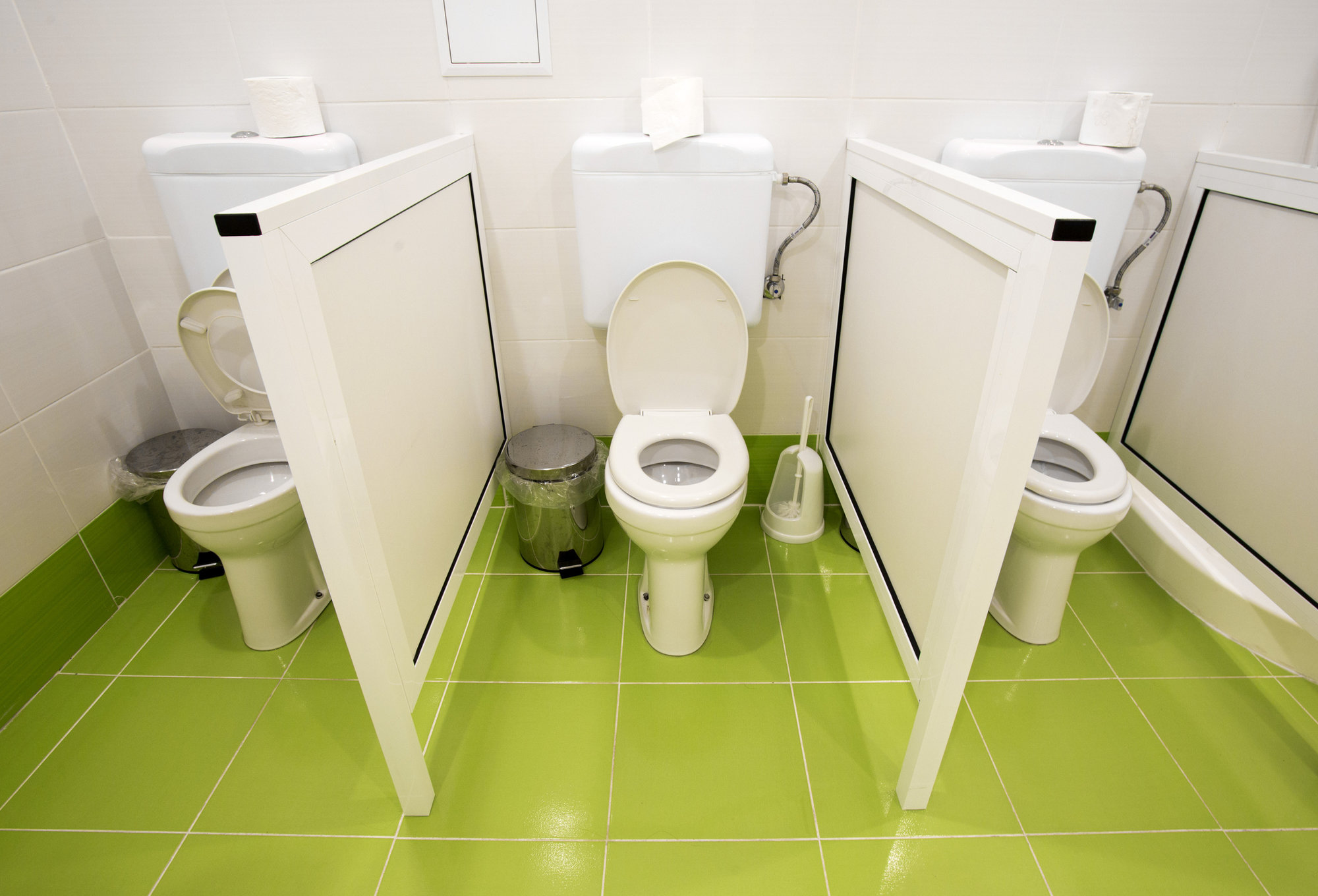 Public restrooms appear not to have stall doors.