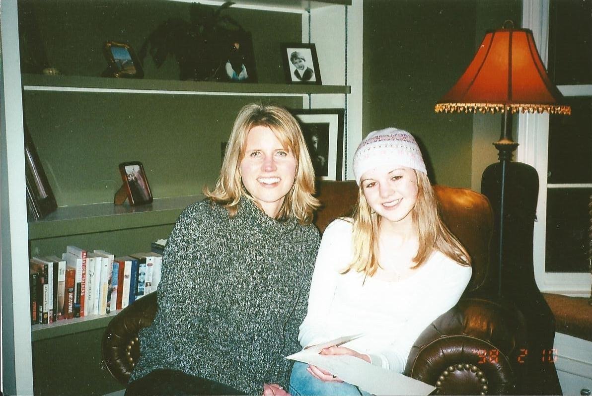 mom and daughter