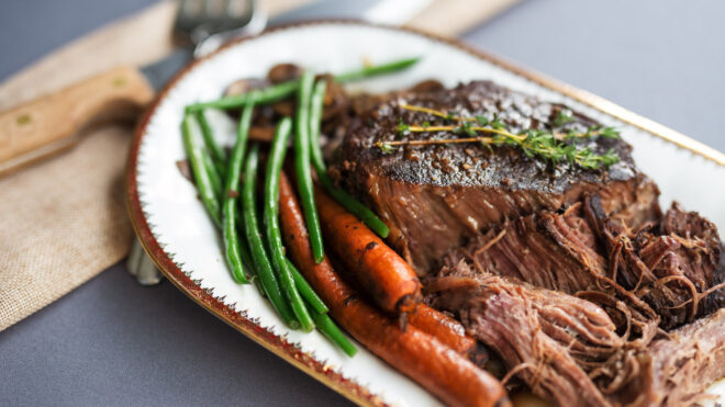 Slow Cooker Beef Roast and Carrots