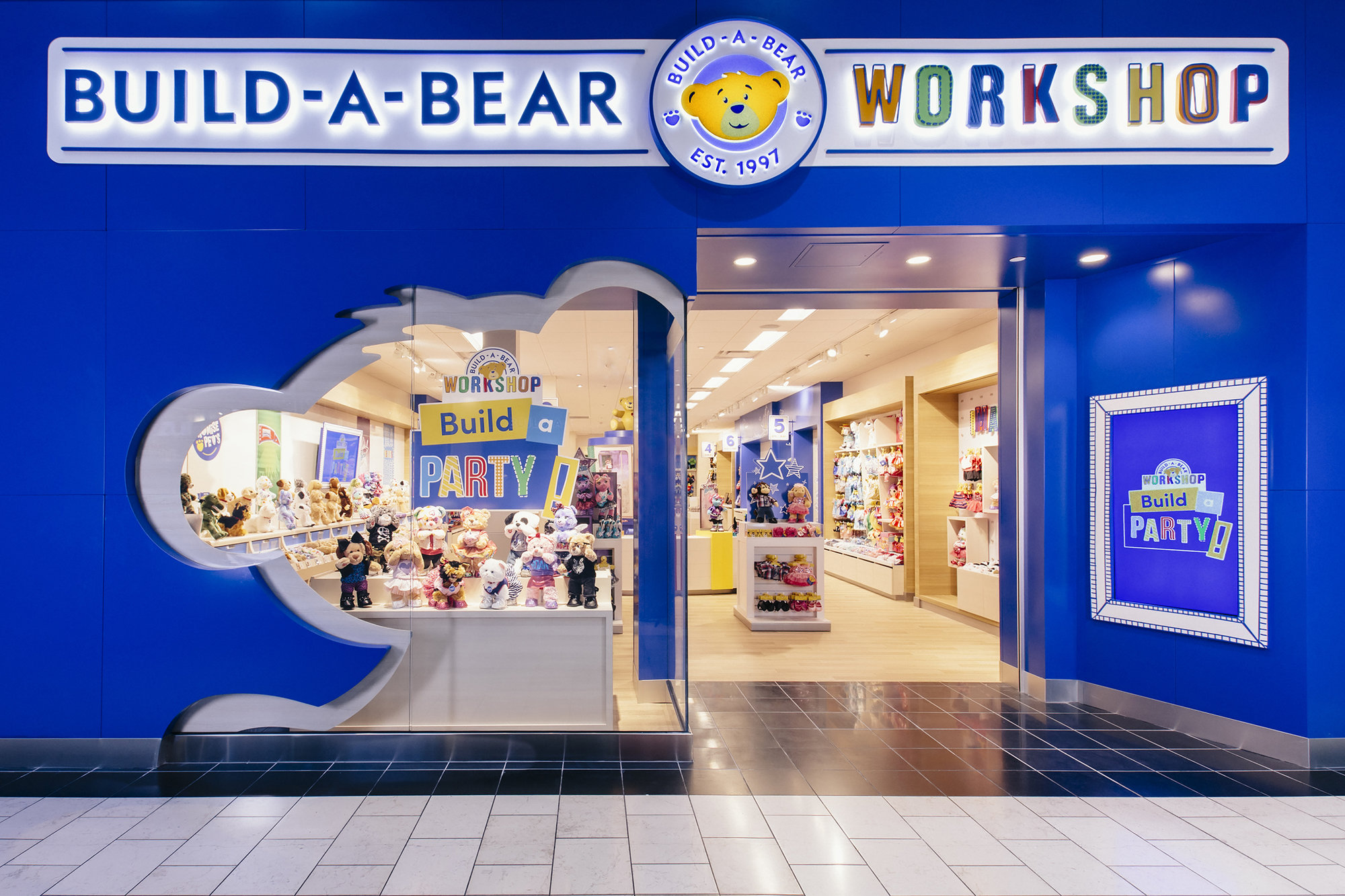 Build-A-Bear Workshop storefront