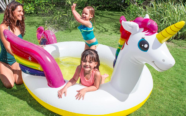 unicorn splash pool