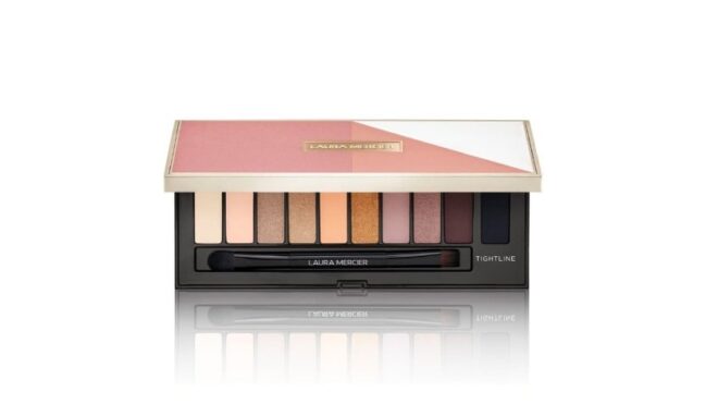 One eye palette has you covered for every occasion and look.