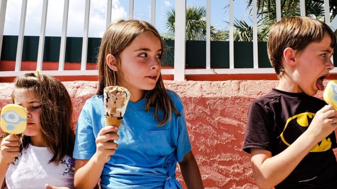 15 Biggest Complaints From Middle Children
