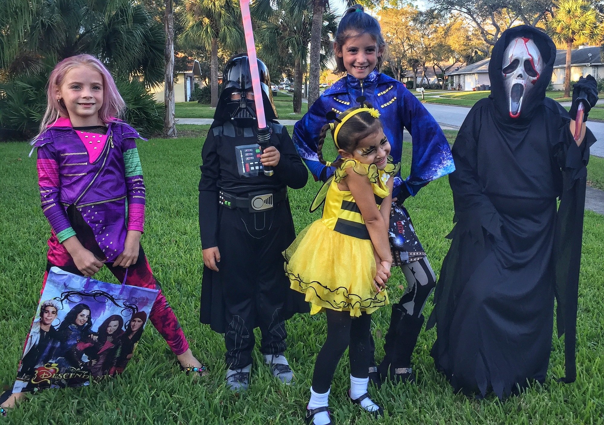 Kids trick-or-treating