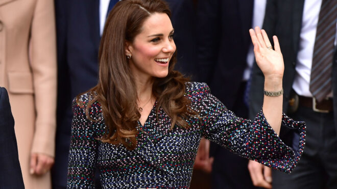 kate middleton in chanel tweed suit