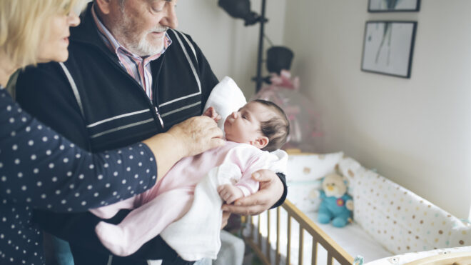 grandparents with newborn