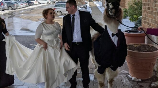 Mendl Weinstock and sister