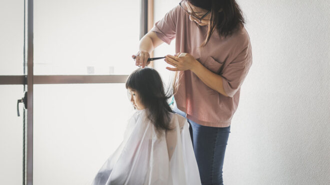 How to cut kid's hair at home.