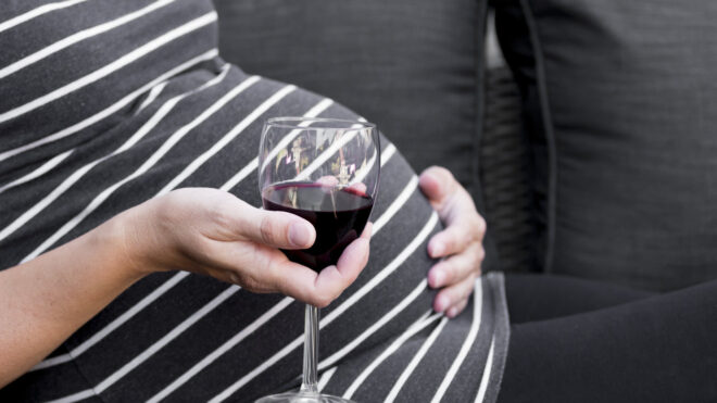 pregnant drinking