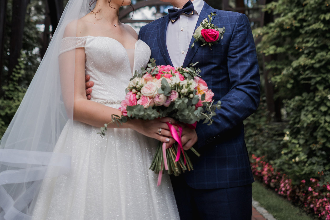 couple getting married