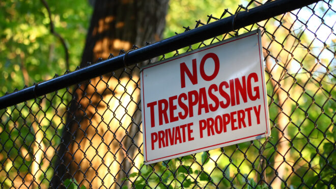 no trespassing