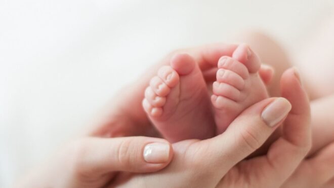 baby feet