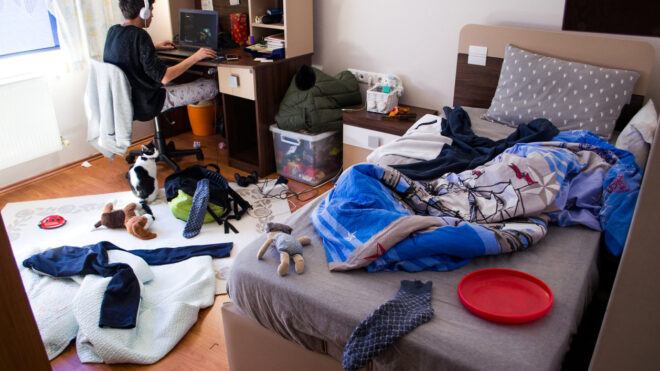 Teen's bedroom