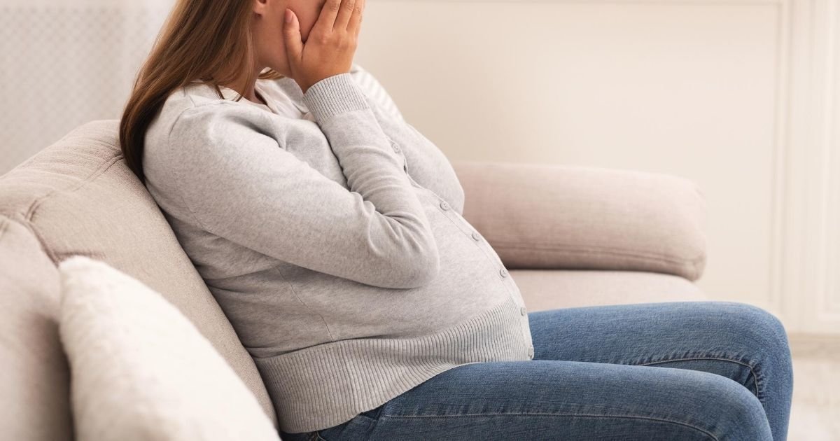 pregnant wife crying