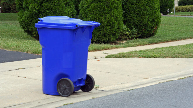 Trash can