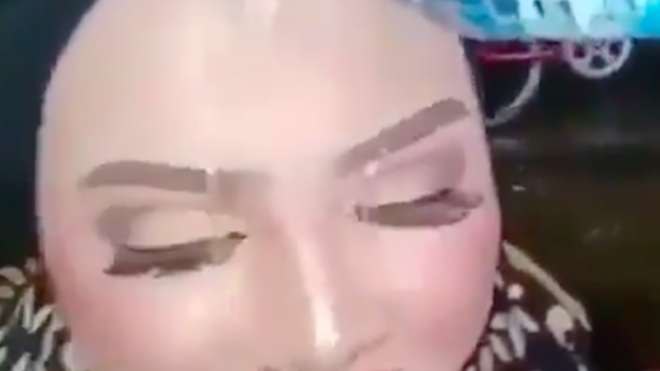 woman's makeup doesn't move