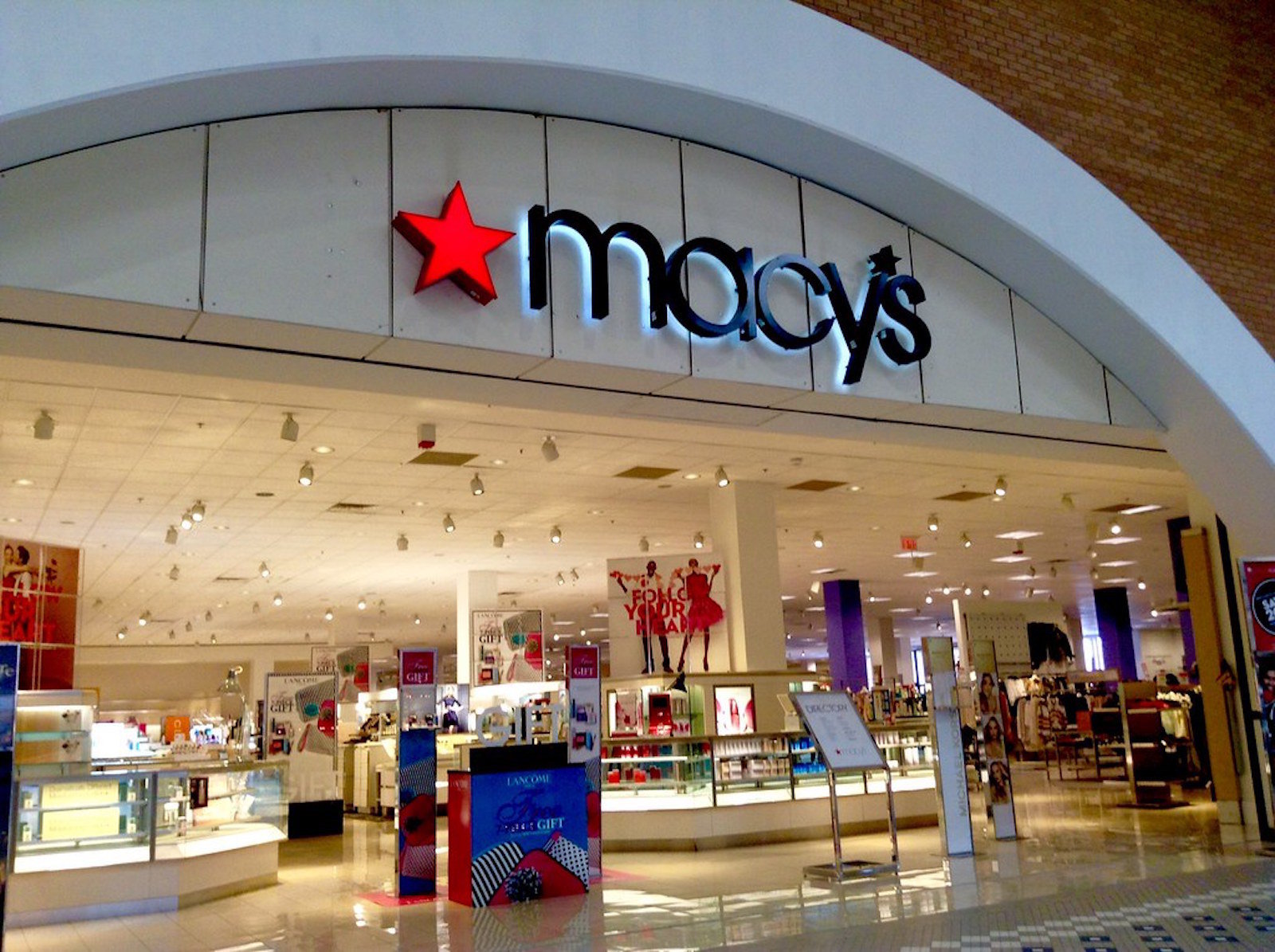 macy's storefront
