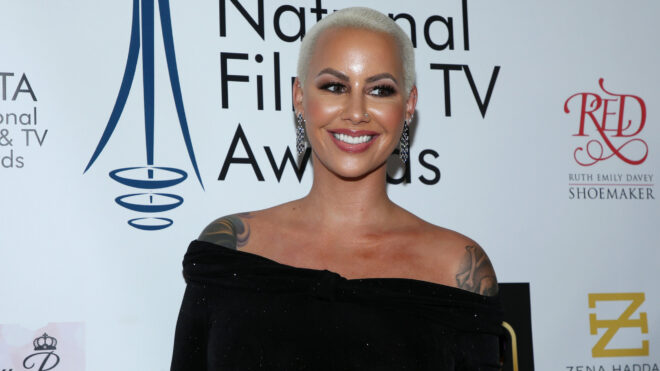 Amber Rose forehead tattoo