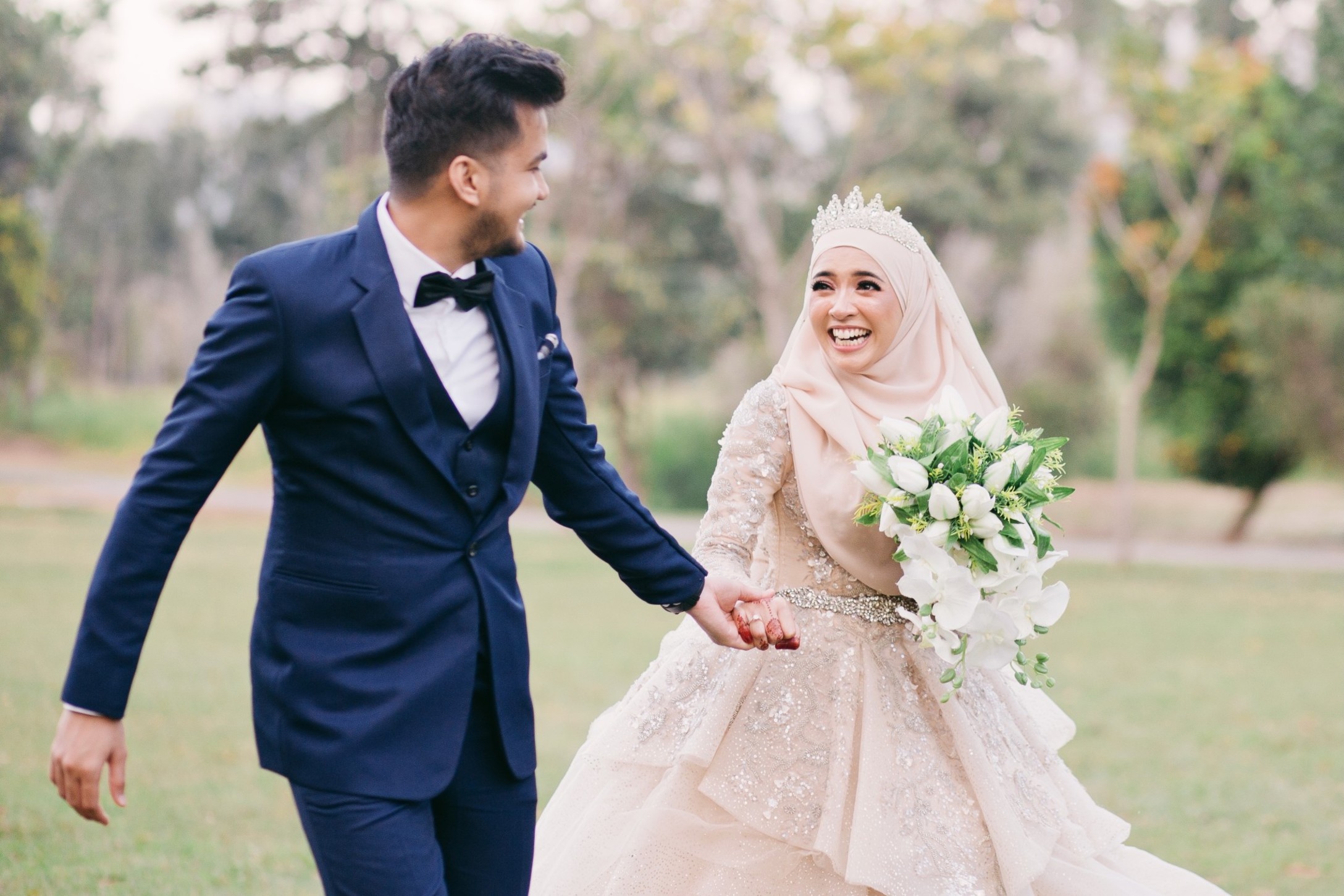 from-the-wedding-of-shafy-alie_t20_E0Za0X.jpg