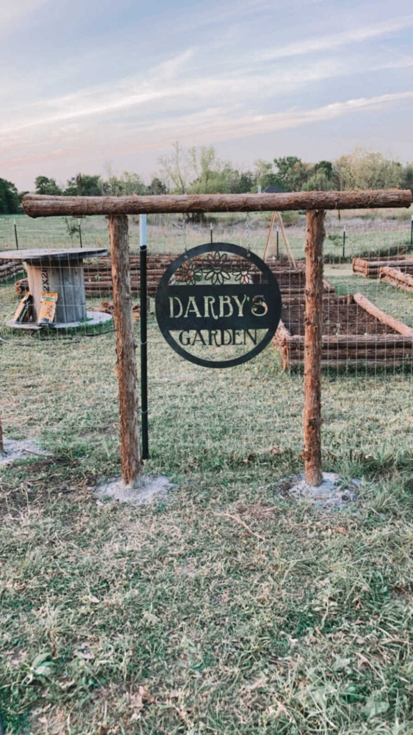 garden-honoring-late-daughter-900x1600-1.jpeg