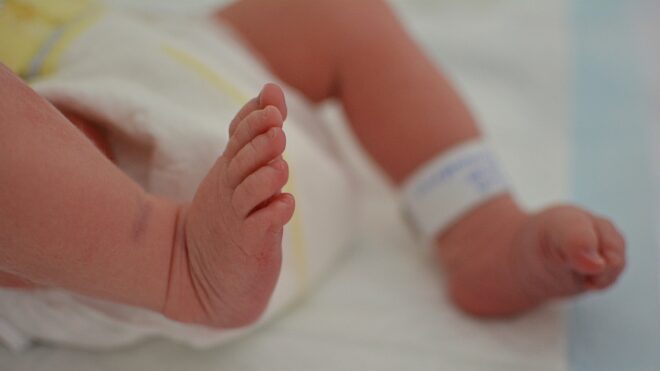 newborn baby feet