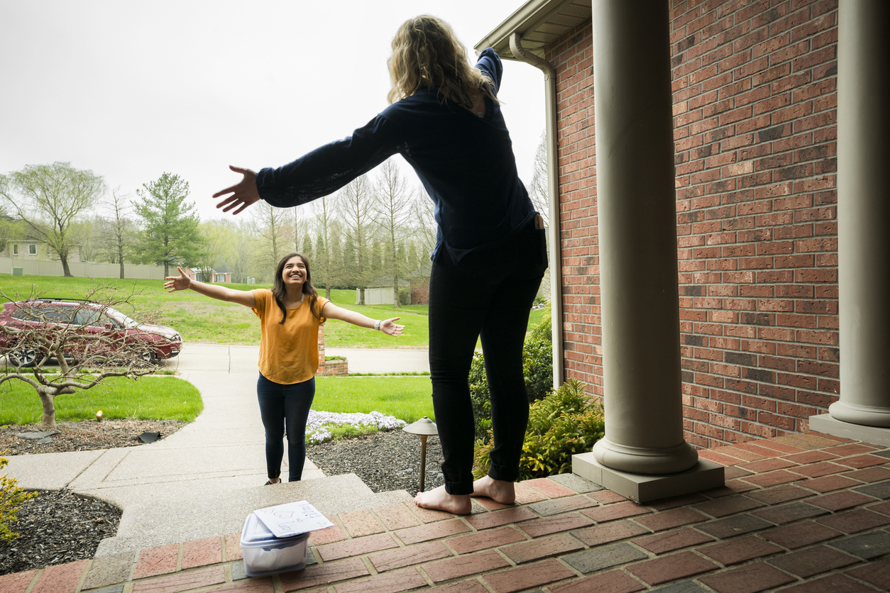 Air hugs...social distancing between best friends