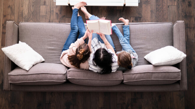 mom reading to kids
