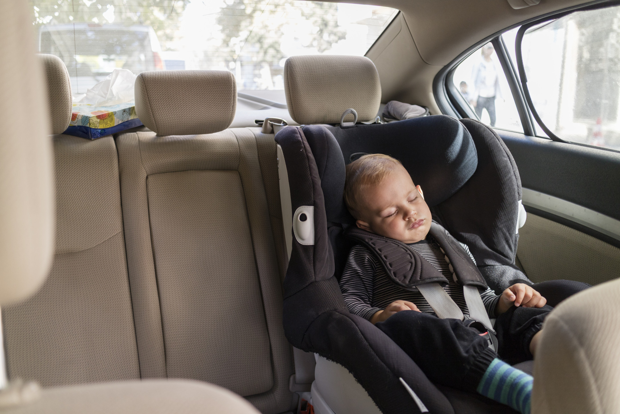 Teen Calls Police on Mom Who Left Her Baby in the Car