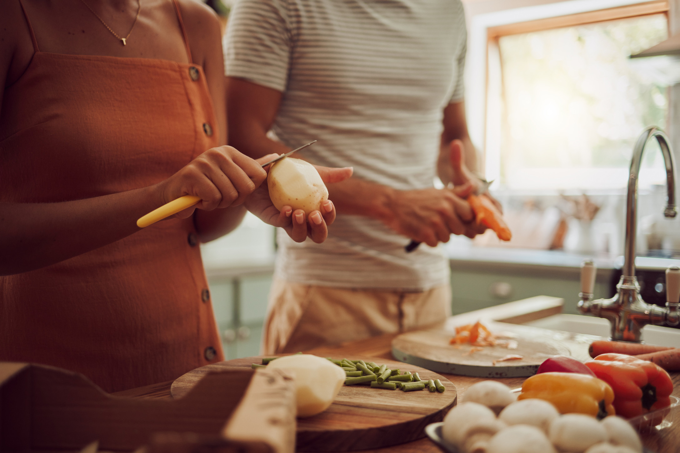 couple cooking together