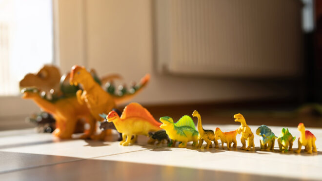 plastic dinosaur toys
