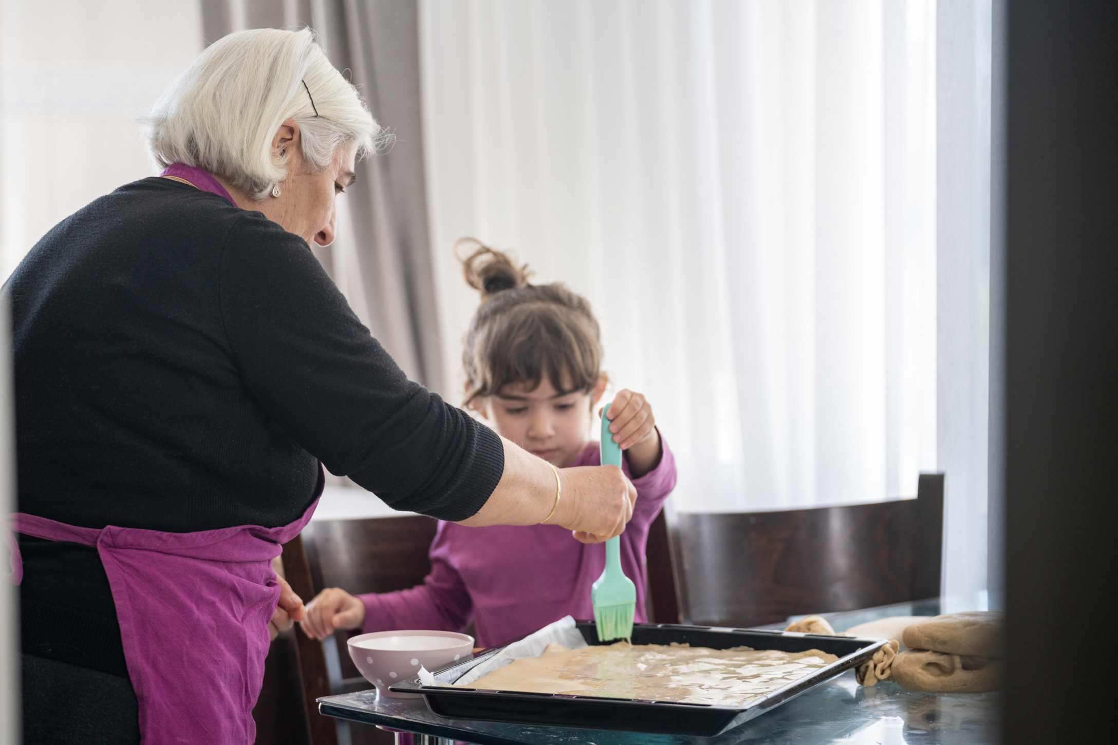 grandma and granddaughter
