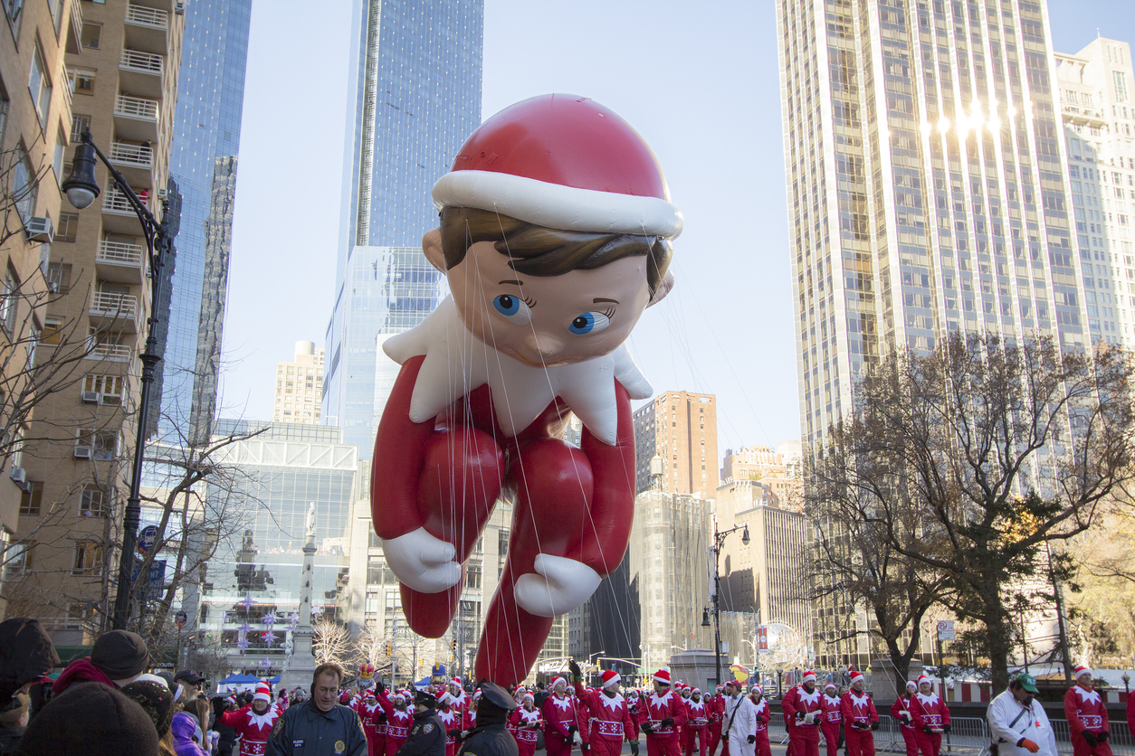 Elf on the Shelf balloon in city 2013 Macy's parade