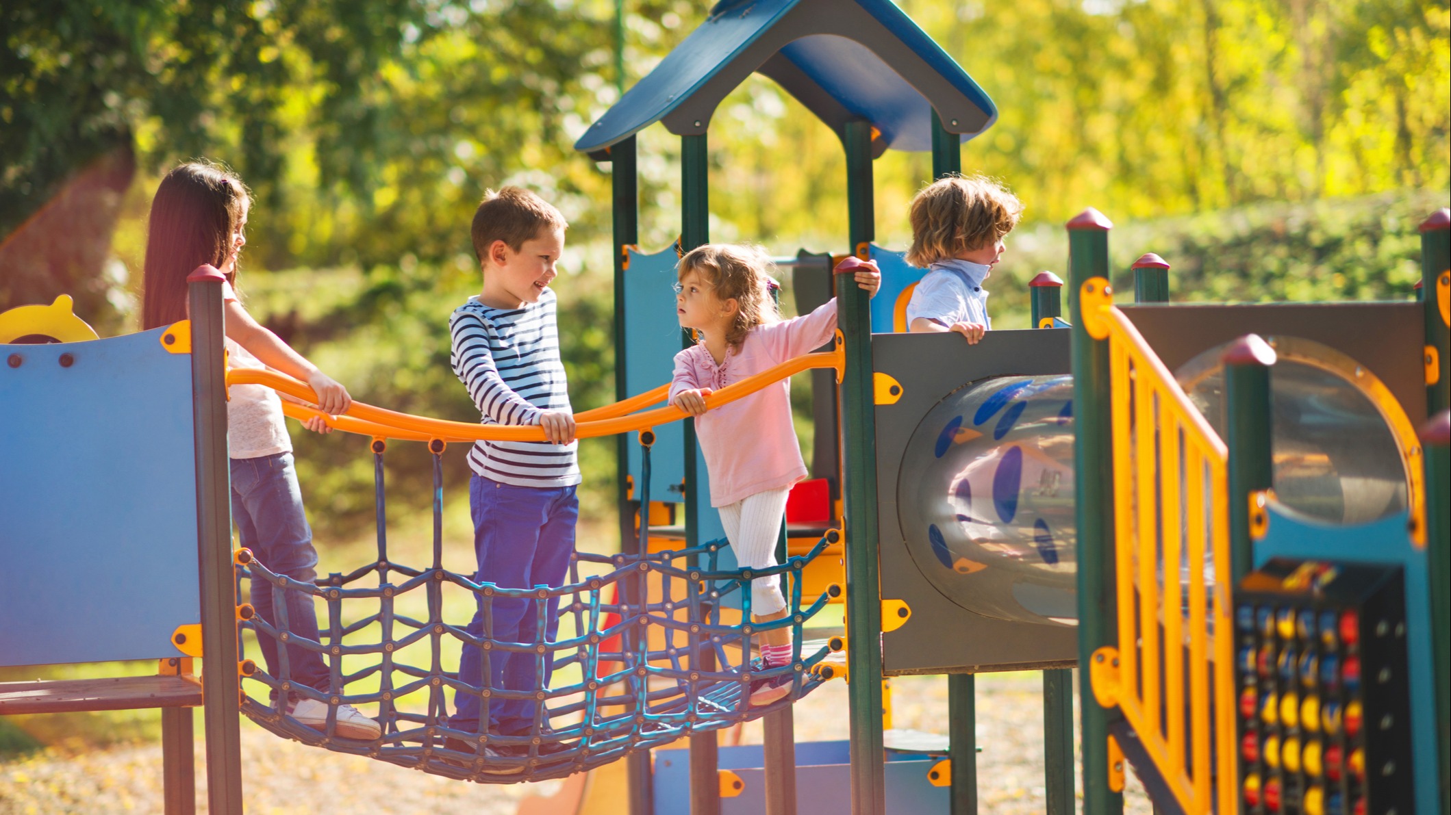 iStock-473313240 kids at playground