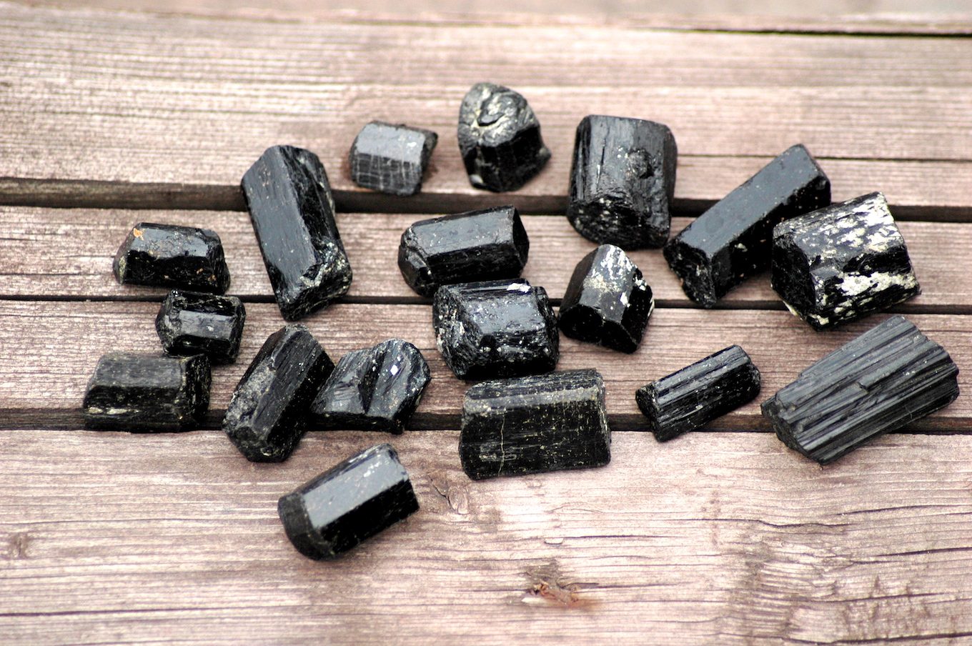 Black tourmaline set