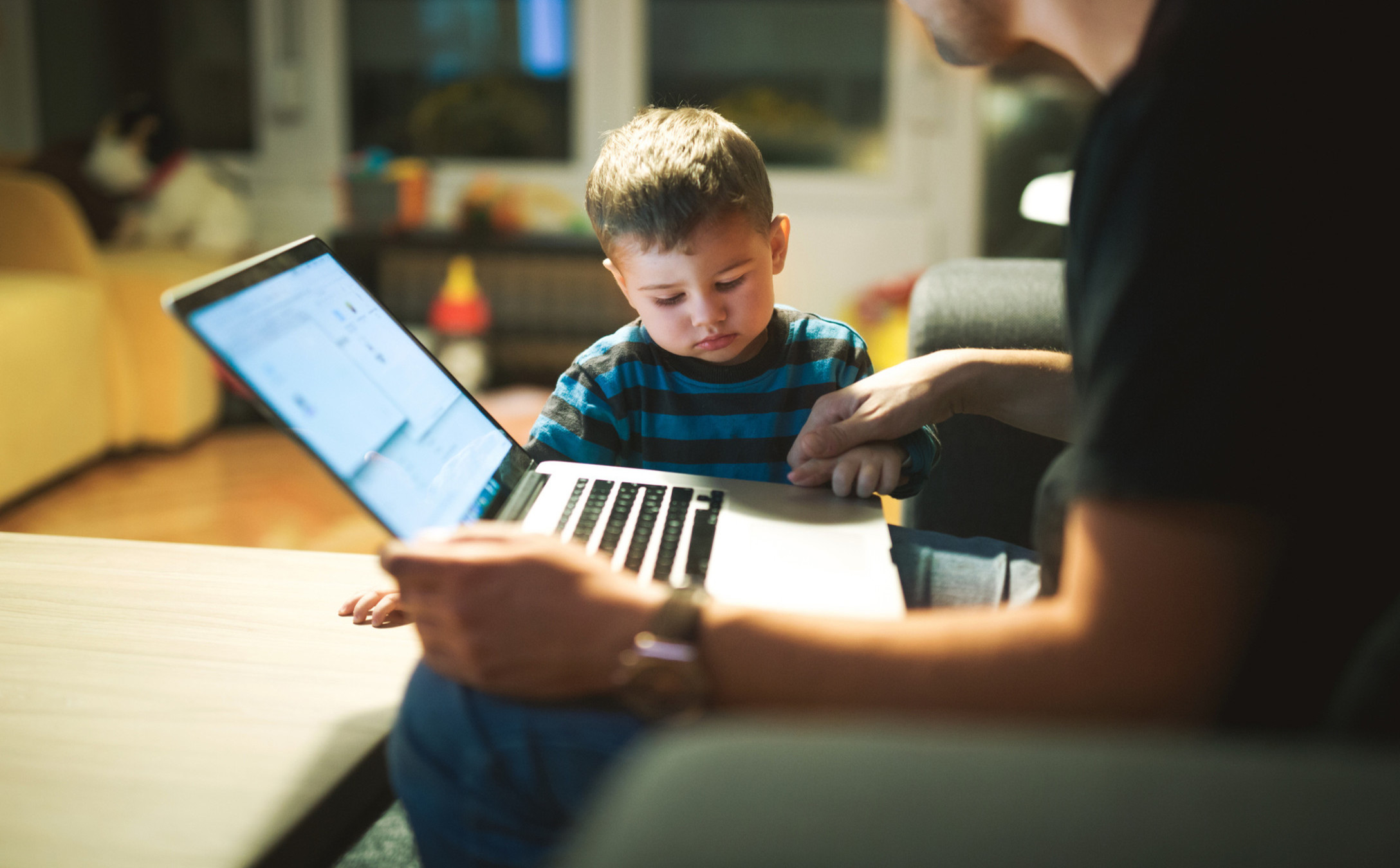 dad on his computer
