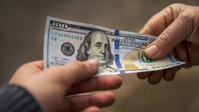 $100 bill