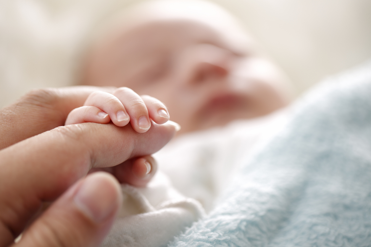 Photo of newborn baby fingers