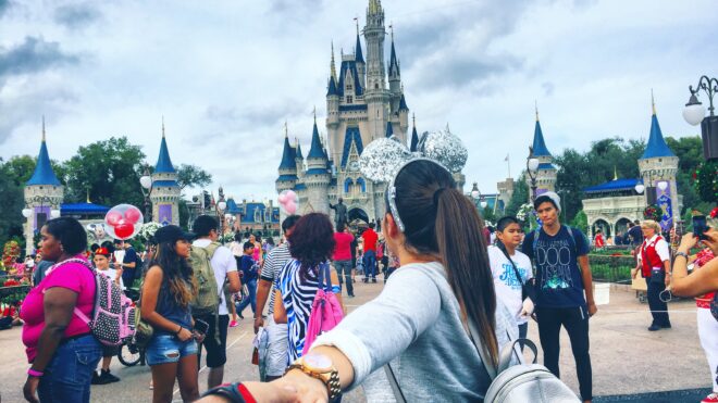 husband-wife-disney-trip