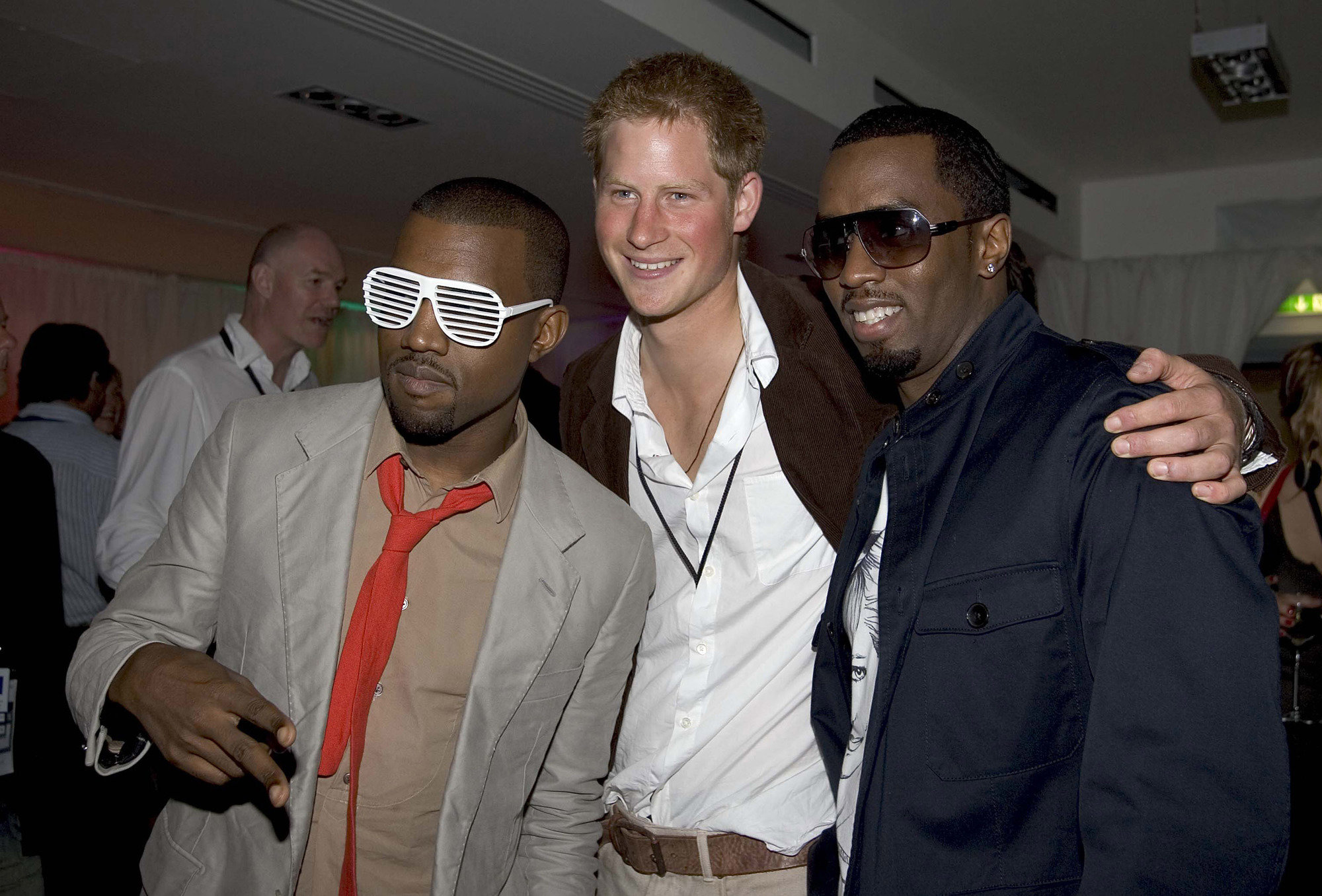 img-of-media-slide-333925.jpg