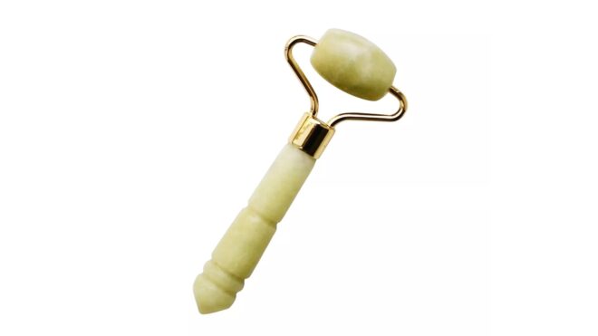 jade roller