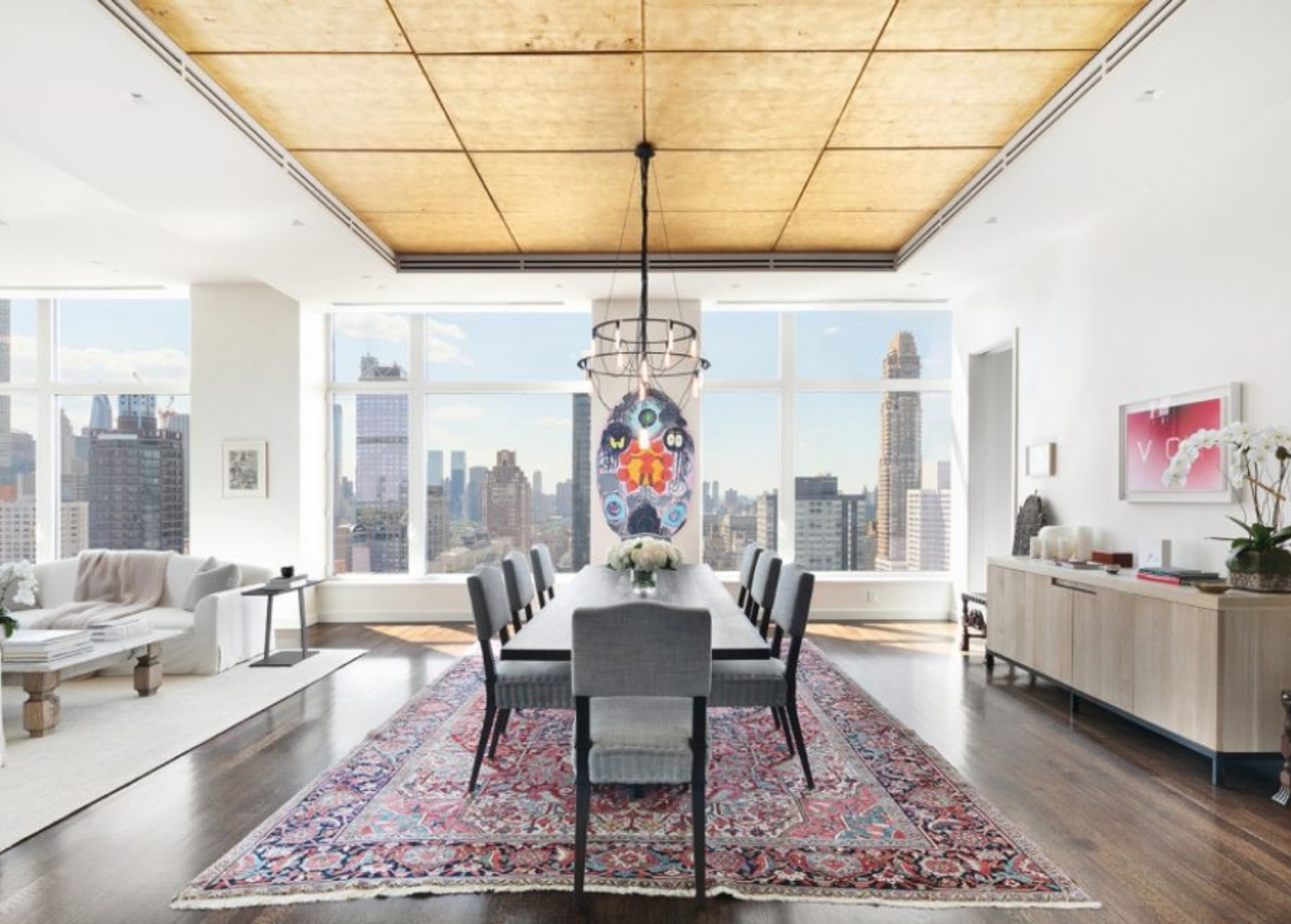 jennifer_lawrence_home_dining_room.jpg