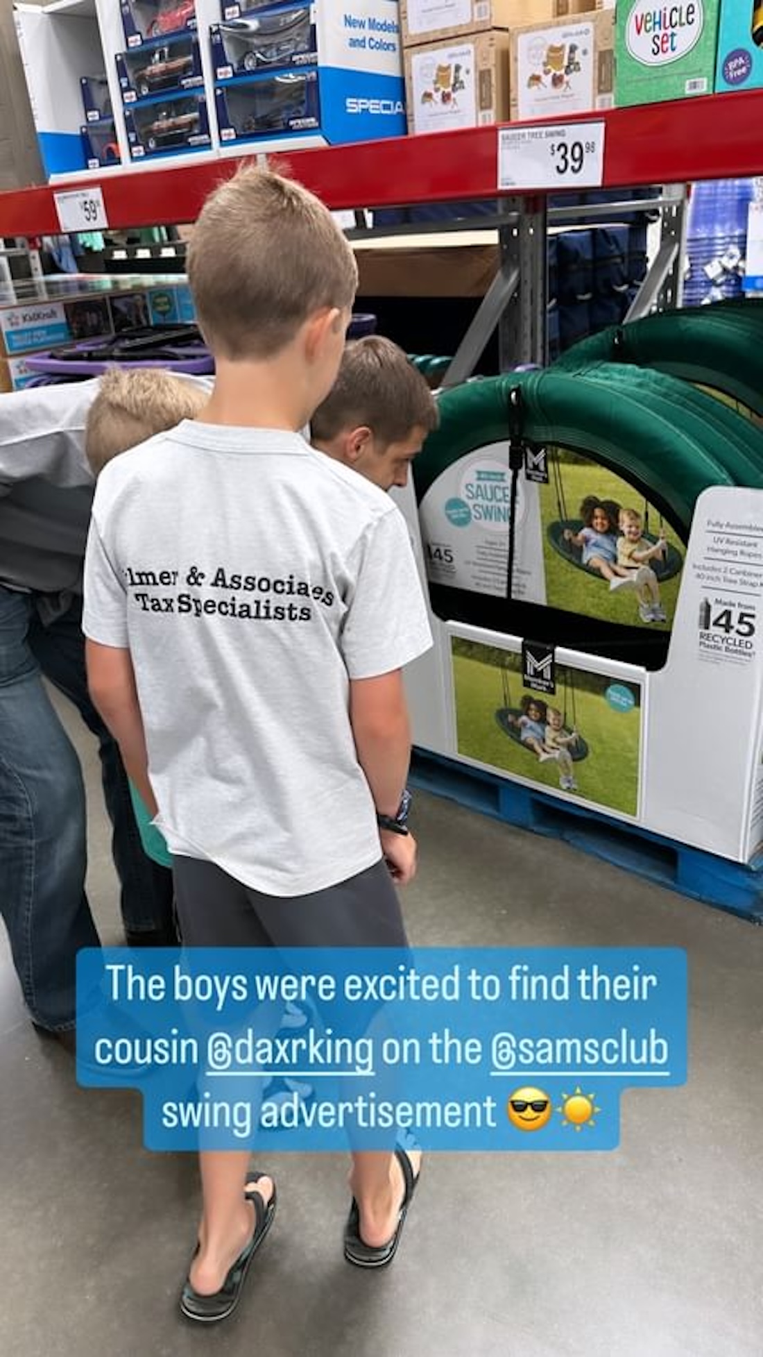 jill-duggar-kids-dax-modeling.jpeg