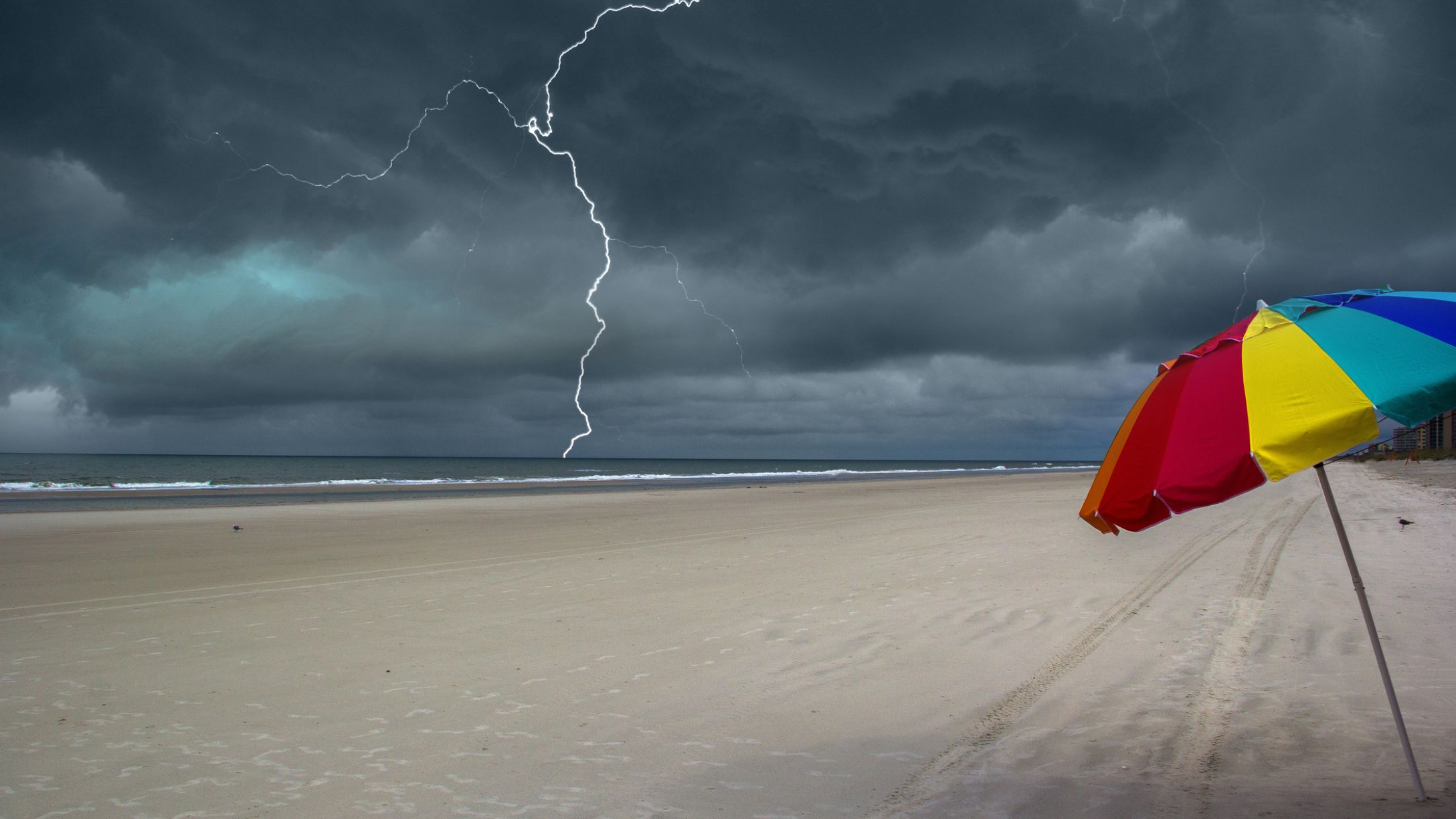 lightning strike jersey shore