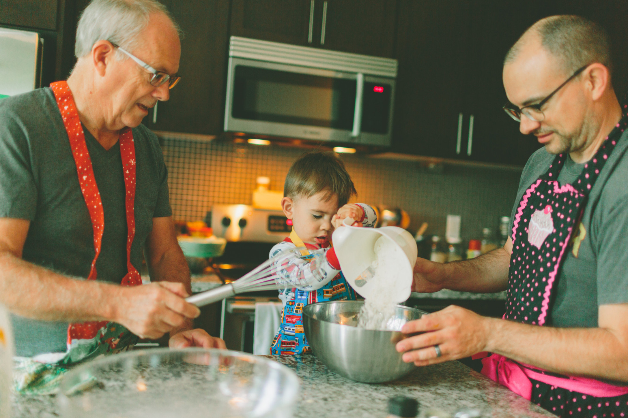 men-cooking-baking-child-family-toddler-father-grandfather-fathers-day-fathers-day_t20_7JeKg6.jpg