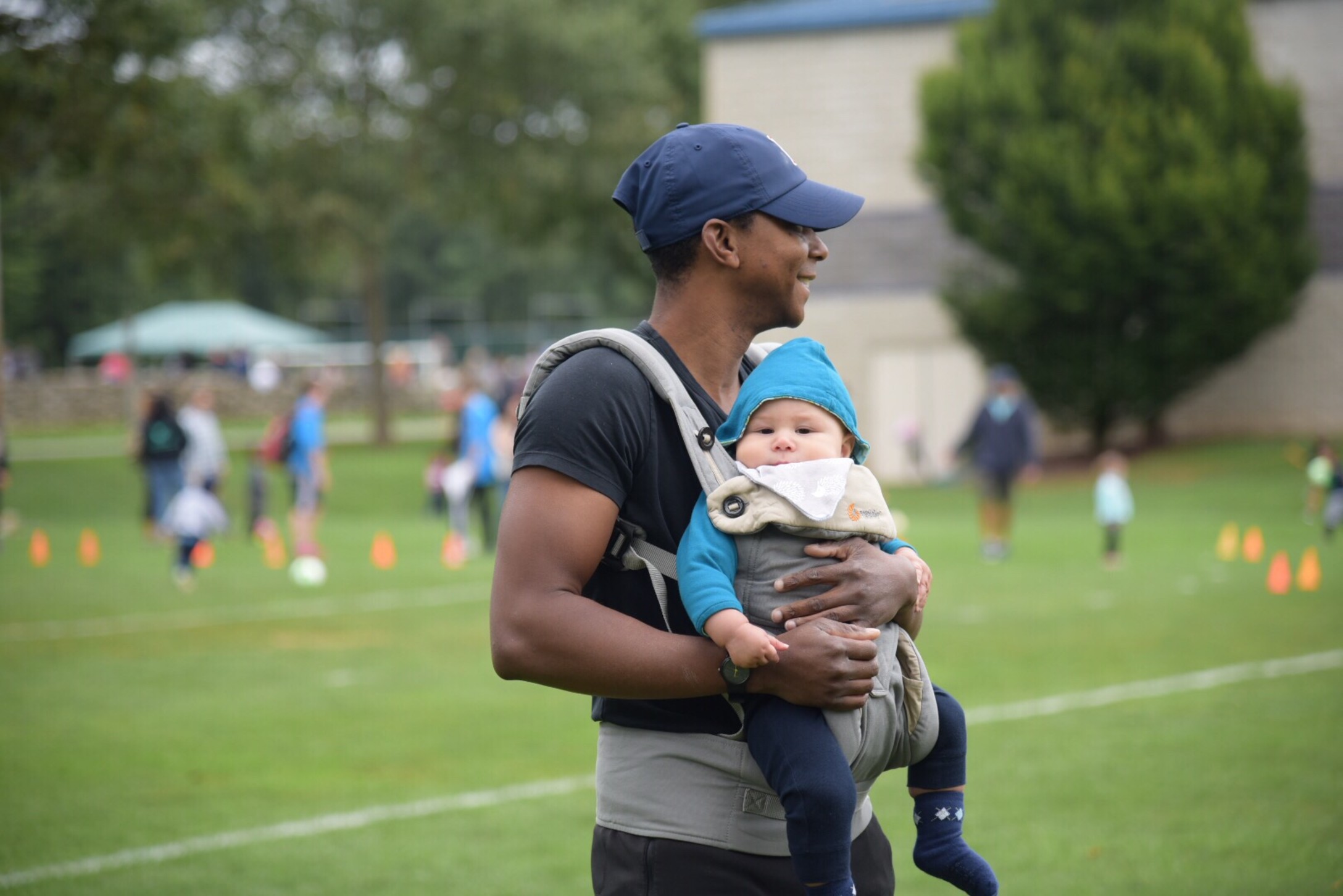 soccer-dad_t20_P3Yek7.jpg