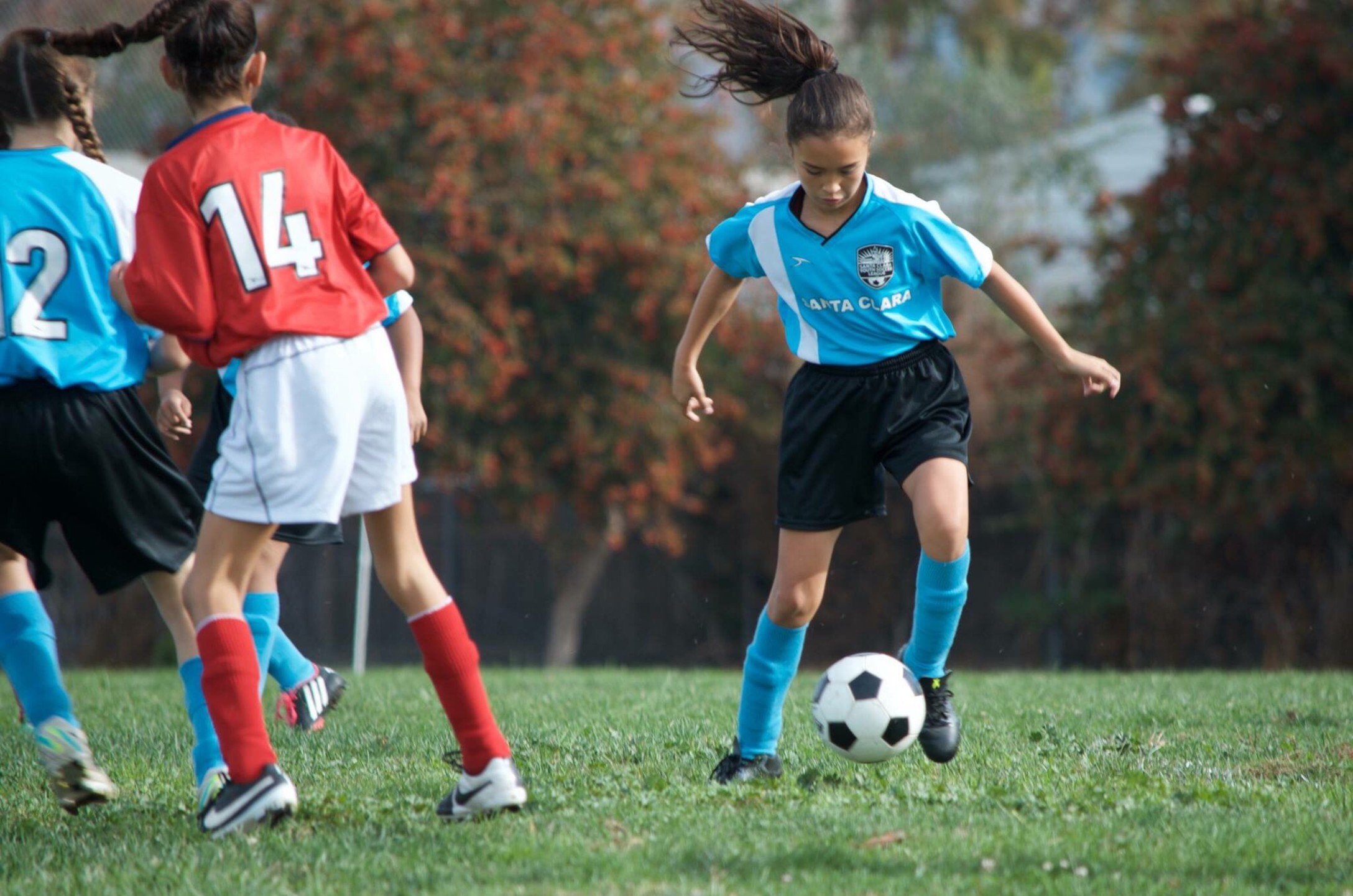 soccer-girl_t20_knL1vP-1.jpg