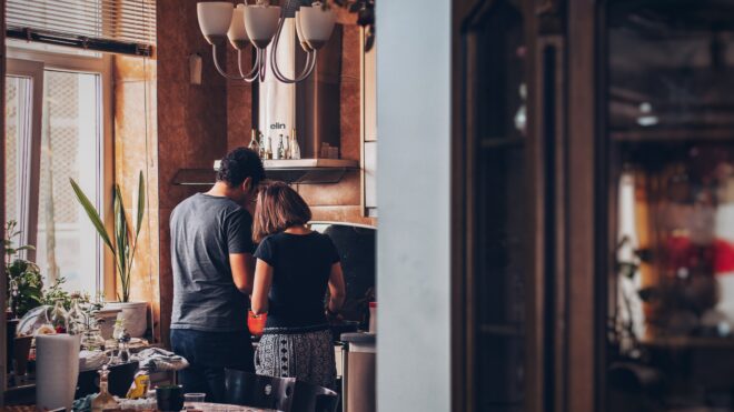 things husbands can do to help wives