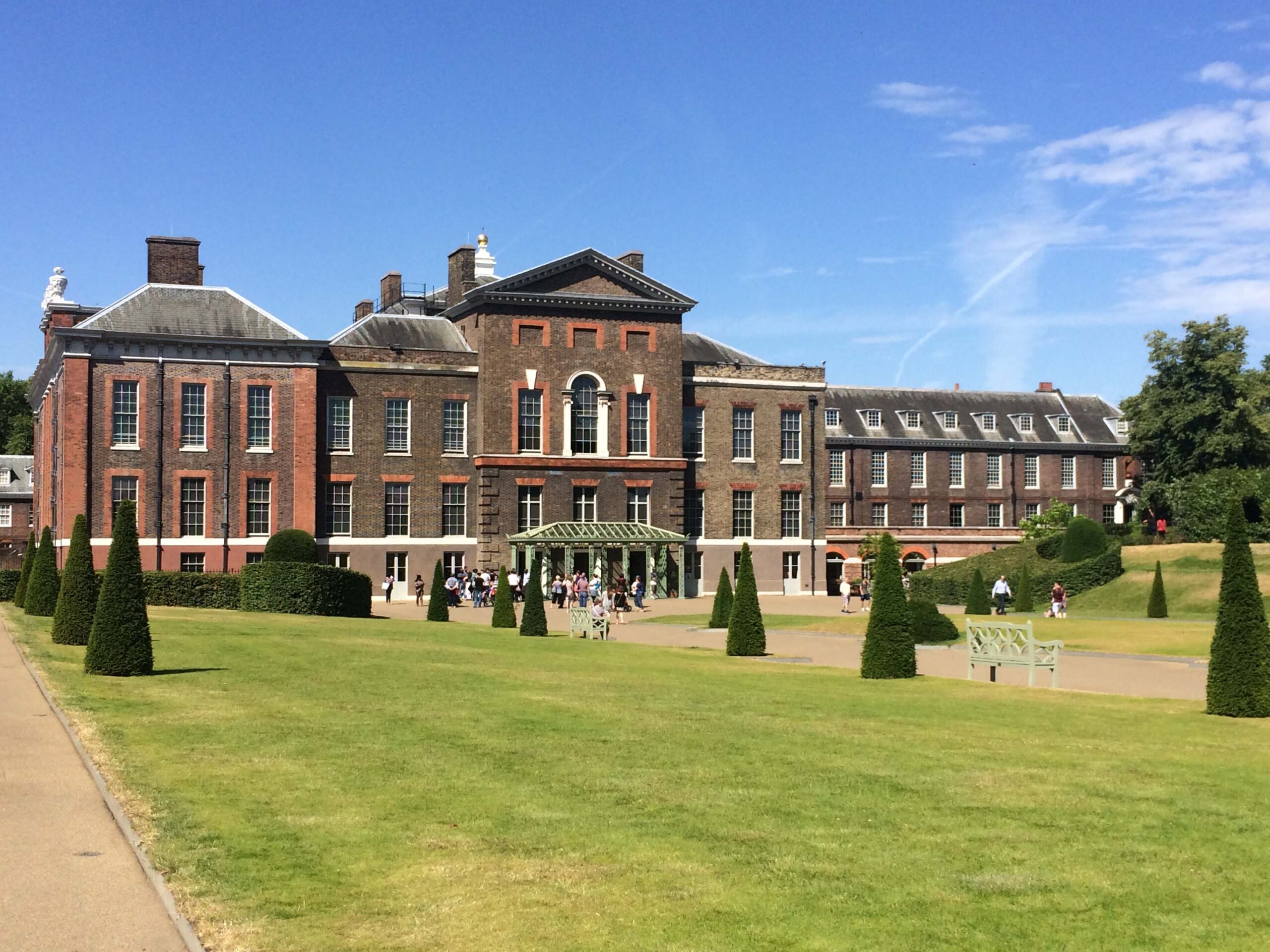 GV's of Kensington Palace where Nicky Hilton and James Rothschild are due to marry later today!