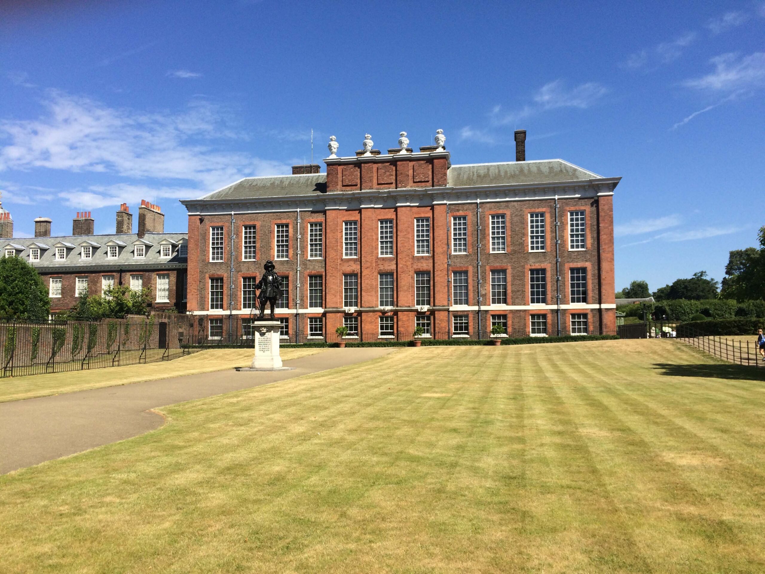 GV's of Kensington Palace where Nicky Hilton and James Rothschild are due to marry later today!