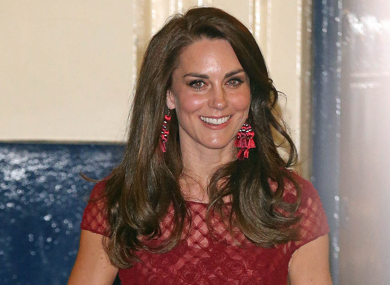 Duchess Of Cambridge Looks Stunning In Red Dress At The 42nd street Musical In London
